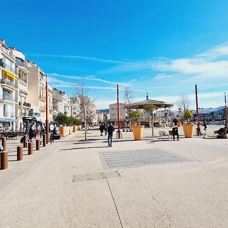 Beautiful 2-bedroom - Near The Palais And The Beaches